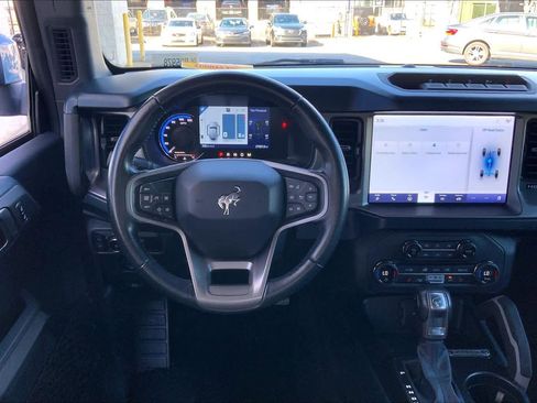 Used 2023 Ford Bronco Outer Banks w/ Sasquatch Package image 6