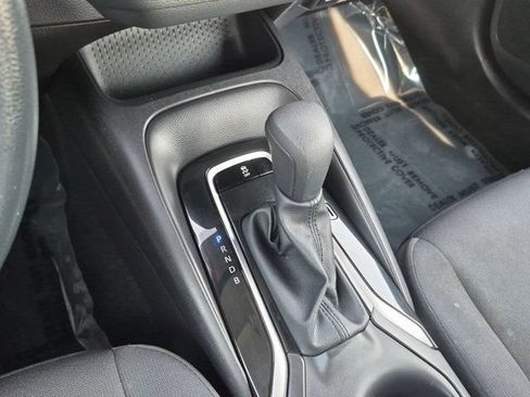 Certified 2025 Toyota Corolla LE FWD image 15