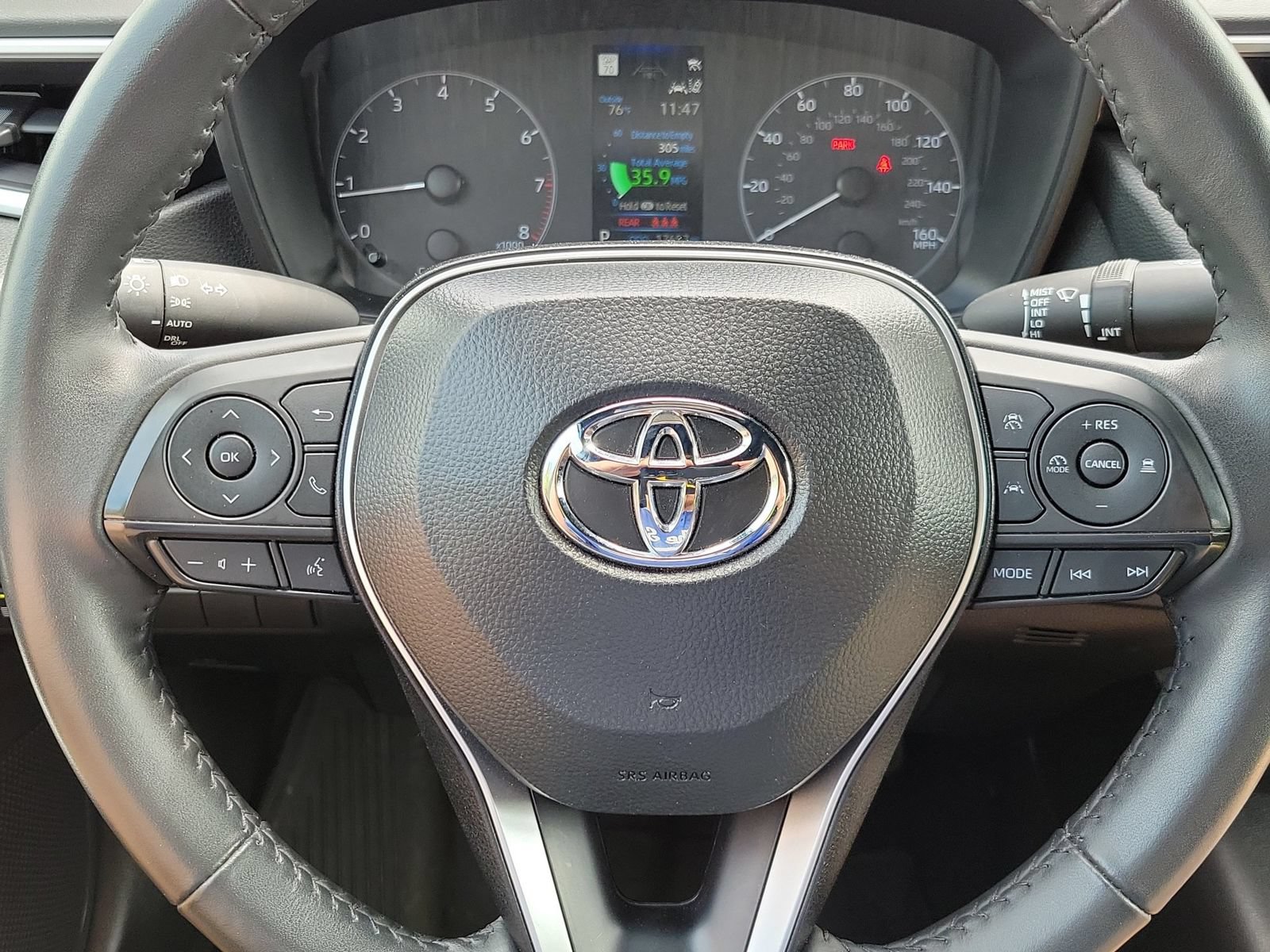 Used 2025 Toyota Corolla SE FWD image 12