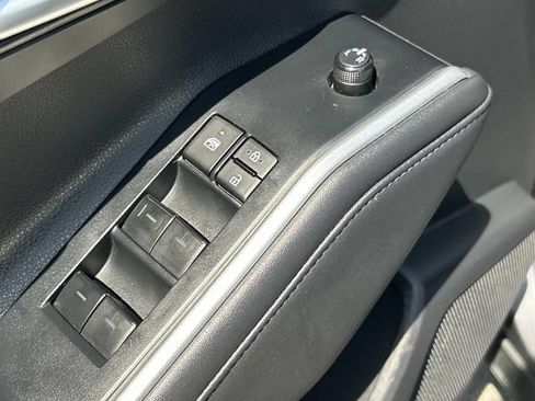 Used 2023 Toyota Highlander XSE FWD image 35
