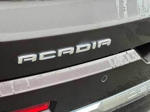 Used 2021 GMC Acadia Denali w/ Denali Technology Package image 35