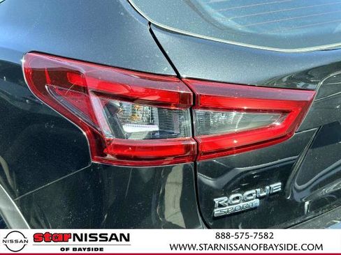 Certified 2022 Nissan Rogue Sport S image 5
