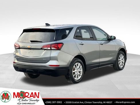 Certified 2023 Chevrolet Equinox LS w/ LS Convenience Package image 5