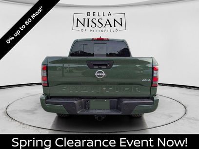 New 2026 Nissan Frontier SV w/ SV Convenience Package