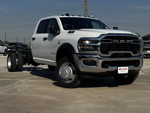 New 2026 RAM 4500 Big Horn image 2