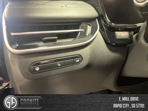 Used 2023 INFINITI QX60 Autograph AWD/4WD image 30