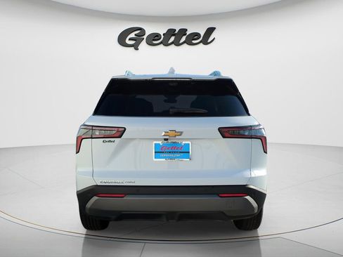 Used 2025 Chevrolet Equinox LT w/ Convenience Package II image 5