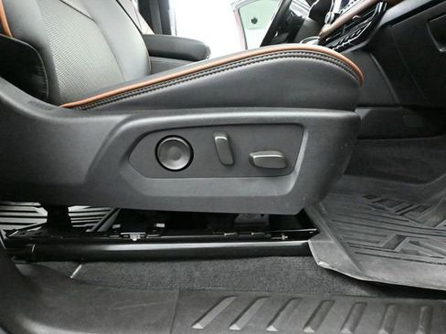 Used 2024 GMC Canyon AT4 w/ AT4 Premium Package image 50