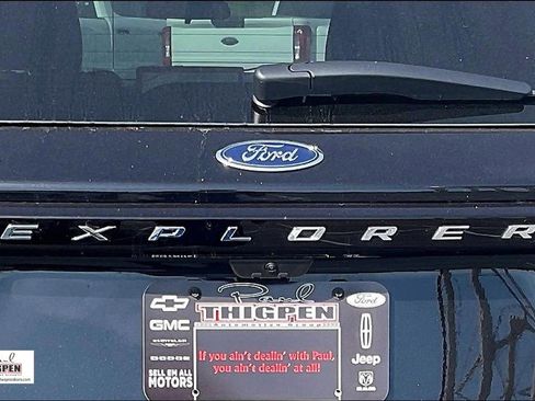 New 2026 Ford Explorer Active w/ Active Comfort Package RWD image 12