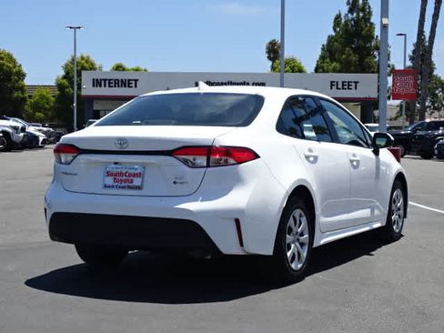 Certified 2026 Toyota Corolla LE w/ Carpet Mat Package (TMS) FWD image 13
