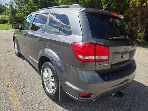 Used 2014 Dodge Journey SXT w/ Flexible Seating Group FWD image 5