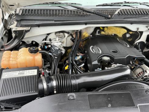 Used 2002 Chevrolet Silverado 3500 LS w/ Electrical Convenience Pkg image 6