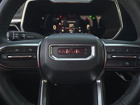 Used 2024 GMC Canyon Elevation w/ Elevation Premium Package image 20