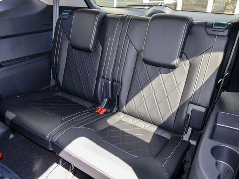 New 2026 Volkswagen Atlas SEL Premium R-Line AWD/4WD image 19