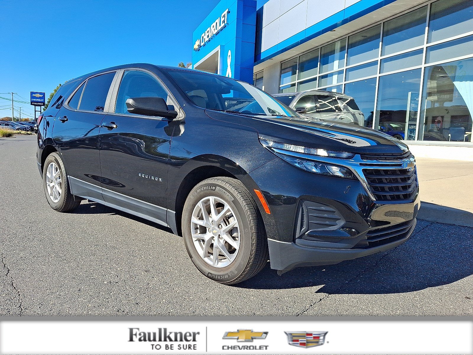 Certified 2023 Chevrolet Equinox LS w/ LS Convenience Package FWD image 1