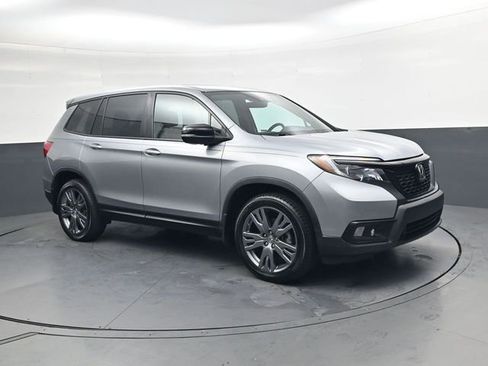 Used 2019 Honda Passport EX-L image 2