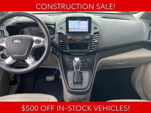 Used 2020 Ford Transit Connect Titanium FWD image 18