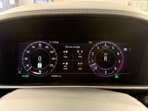 Used 2021 Land Rover Range Rover Autobiography Fifty Edition AWD/4WD image 18