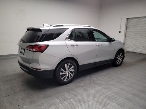 Used 2022 Chevrolet Equinox Premier image 10