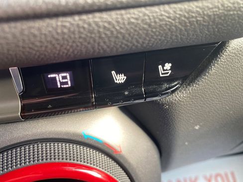 Used 2022 Chevrolet Blazer RS w/ Enhanced Convenience Package image 22