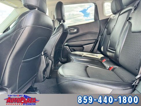 Used 2020 Jeep Compass Latitude FWD image 35