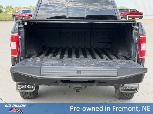 Used 2020 Ford F150 XLT w/ Equipment Group 302A Luxury AWD/4WD image 5