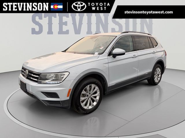 Used 2018 Volkswagen Tiguan SE FWD image 1