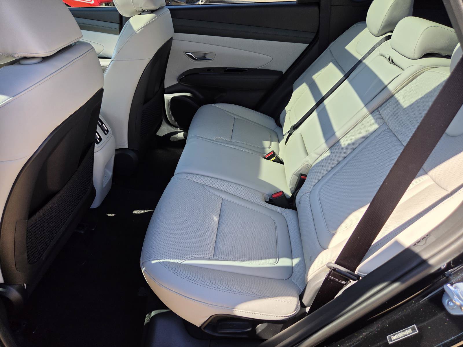 New 2026 Hyundai Tucson Limited FWD image 12
