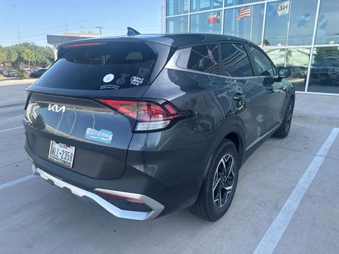 Certified 2025 Kia Sportage LX FWD image 5