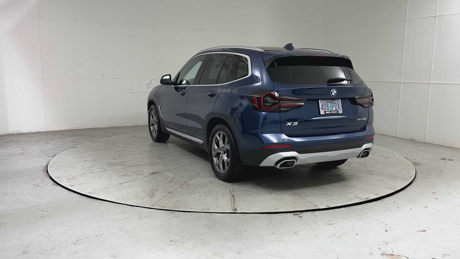 Used 2023 BMW X3 xDrive30i w/ Convenience Package w/ZPA AWD/4WD image 3