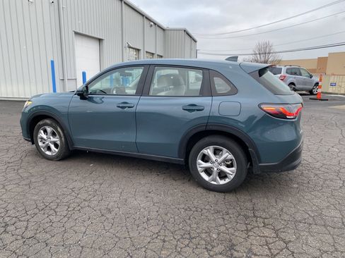 Certified 2025 Honda HR-V LX image 11