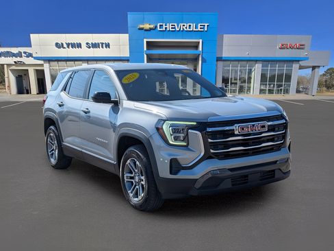 Used 2025 GMC Terrain Elevation AWD/4WD image 3