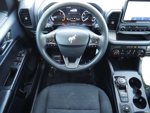 Used 2022 Ford Bronco Sport AWD/4WD image 16