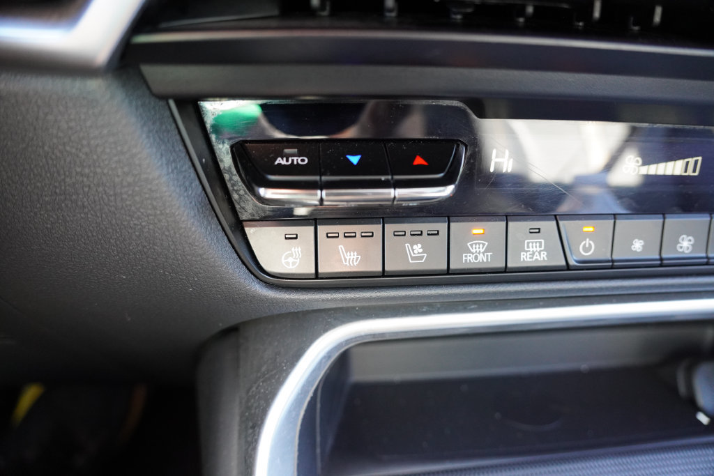 Used 2024 MAZDA CX-90 Plug-In Hybrid w/ Premium Plus AWD/4WD image 8