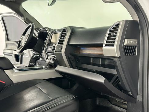 Used 2015 Ford F150 Lariat w/ Equipment Group 501A Mid image 43