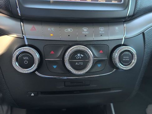 Used 2017 Dodge Journey Crossroad image 12