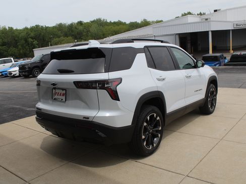 New 2026 Chevrolet Equinox RS w/ Safety and Technology Package FWD image 4