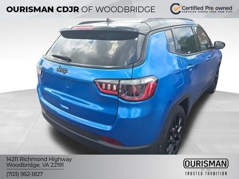 Used 2022 Jeep Compass Latitude AWD/4WD image 3