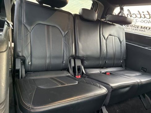 Used 2022 Ford Expedition Max Platinum image 10