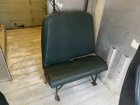 Used 2013 Ford E-350 and Econoline 350 Super Duty w/ Air Conditioning Prep Pkg image 18