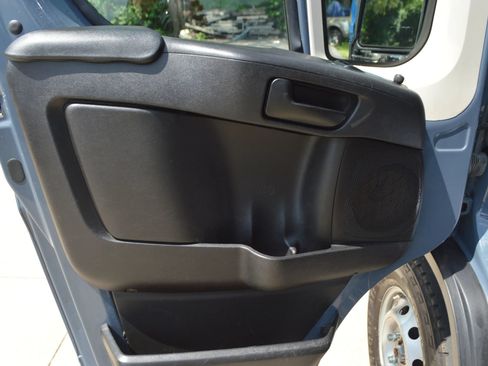 Used 2019 RAM ProMaster 2500 FWD image 13