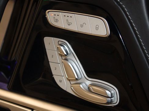 Certified 2021 Mercedes-Benz G 63 AMG 4MATIC image 19