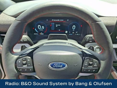 Used 2025 Ford Explorer ST AWD/4WD image 4