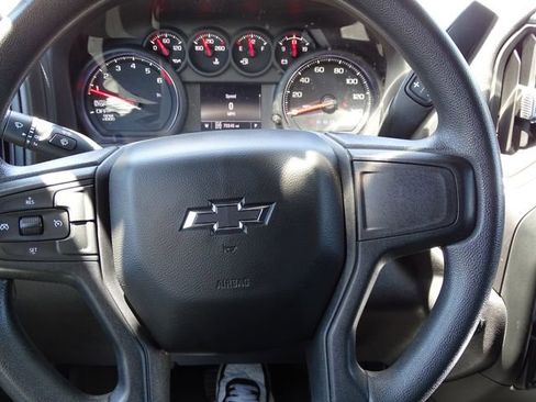Used 2022 Chevrolet Silverado 1500 Custom Trail Boss AWD/4WD image 15
