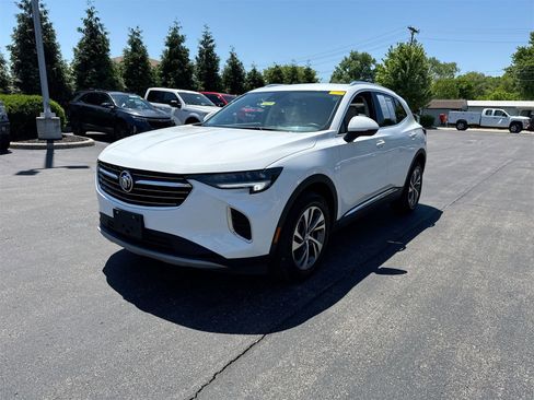 Used 2023 Buick Envision Essence image 4