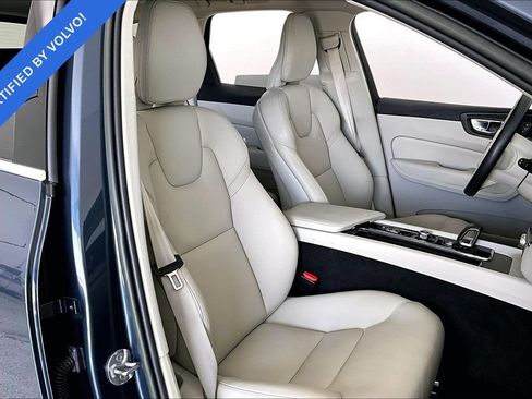Used 2023 Volvo XC60 B5 Plus w/ Protection Package Premier FWD image 7