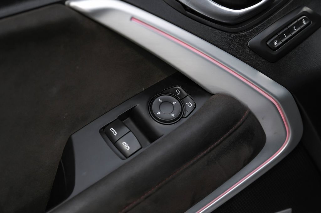 Used 2018 Chevrolet Camaro ZL1 RWD image 24