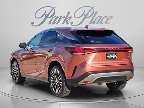 Used 2023 Lexus RX 350 Premium Plus w/ Accessory Package (K3) FWD image 3