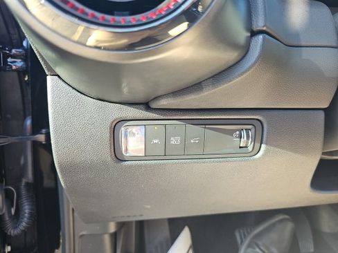 Used 2024 Chevrolet Equinox EV RS image 24