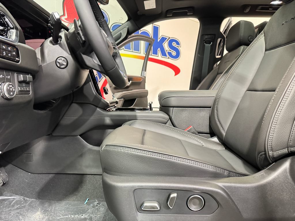 New 2026 GMC Yukon Denali w/ Advanced Technology Package AWD/4WD image 10